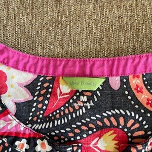 Vera Bradley scrub top.  Size Medium.